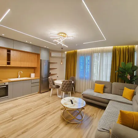 Center 5 Apartman Tirana